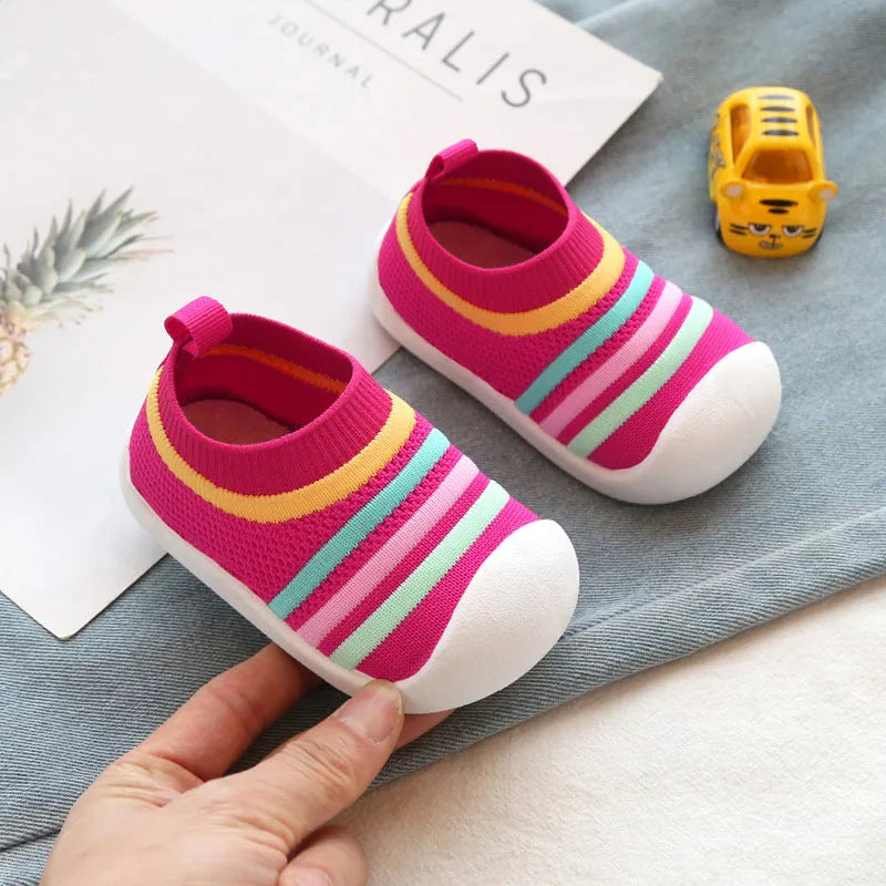 Chaussettes volantes pour enfants - Enfance-Heureuse