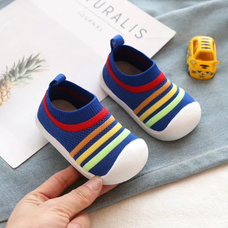 Chaussettes volantes pour enfants - Enfance-Heureuse