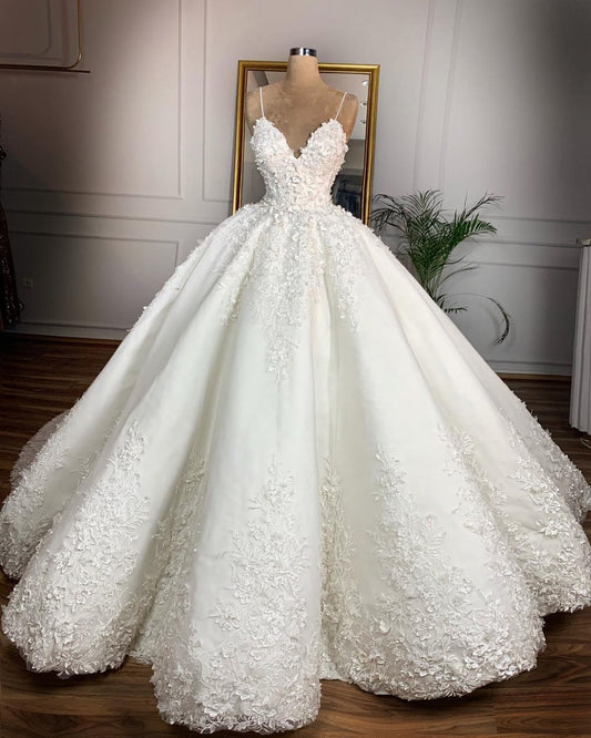 Deep V-neck Sexy Lace Floor-length Wedding Dress Romantic Aura Dignified Wedding Banquet Welcome 2024 New Spring - Enfance-Heureuse