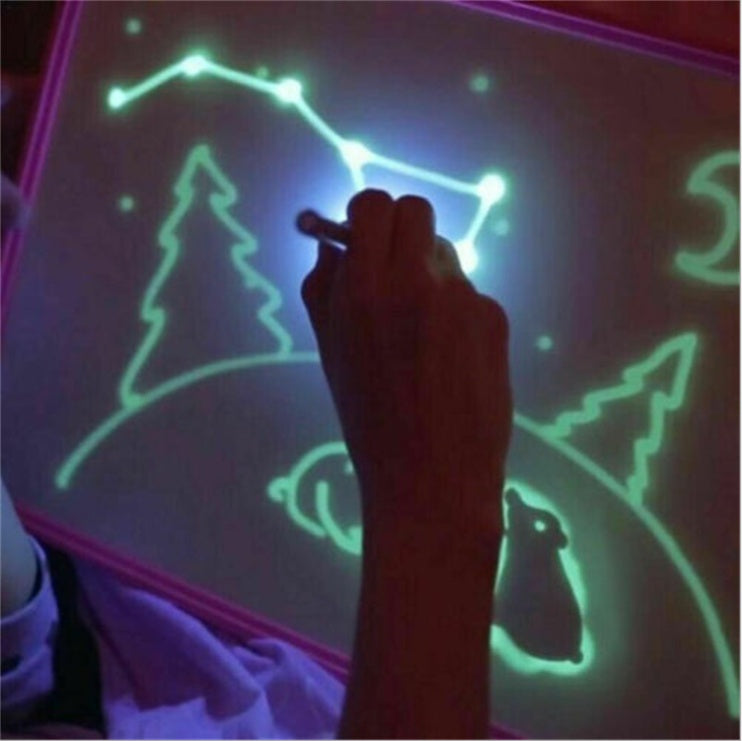 Educational Toy Drawing Pad 3D Magic 8 Light Effects Puzzle Board Sketchpad - Enfance-Heureuse