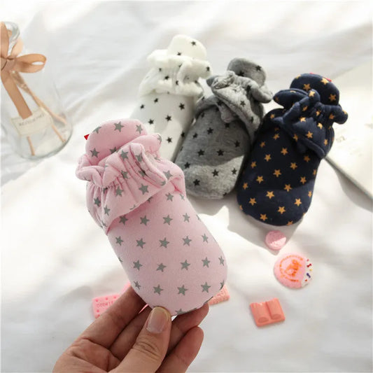 Baby socks and pure cotton baby shoes