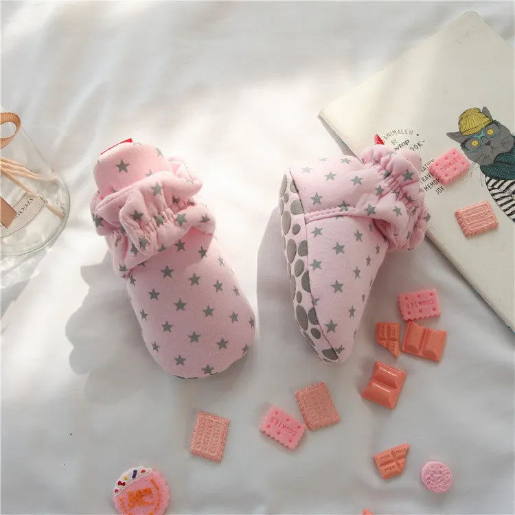 Baby socks and pure cotton baby shoes