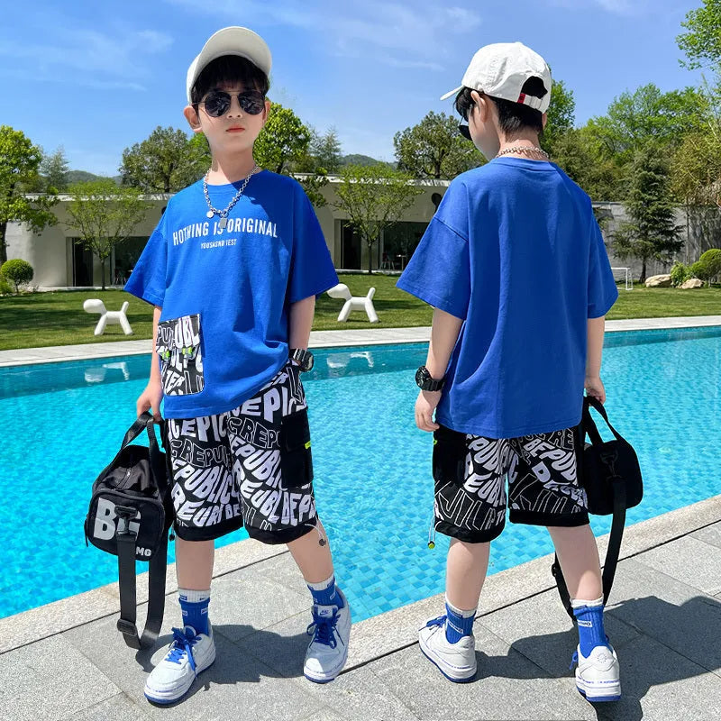 Cool and handsome boy's fashion summer short sleeve suit