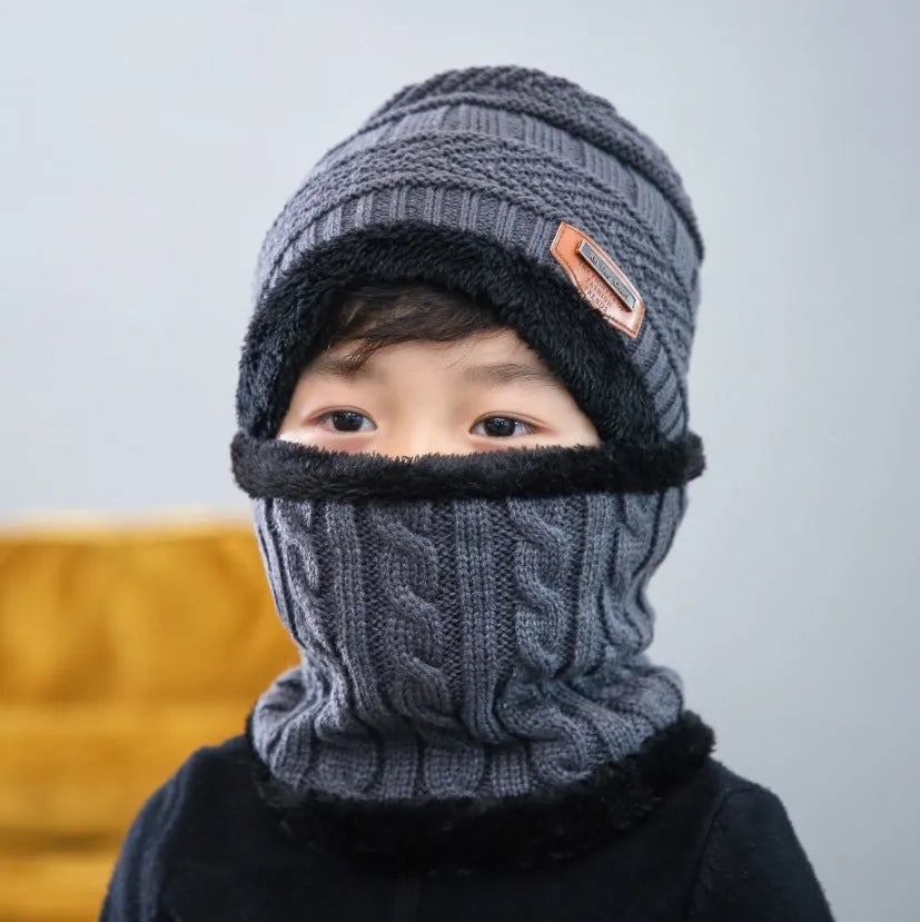 Bonnet tricoté chaud pour enfants