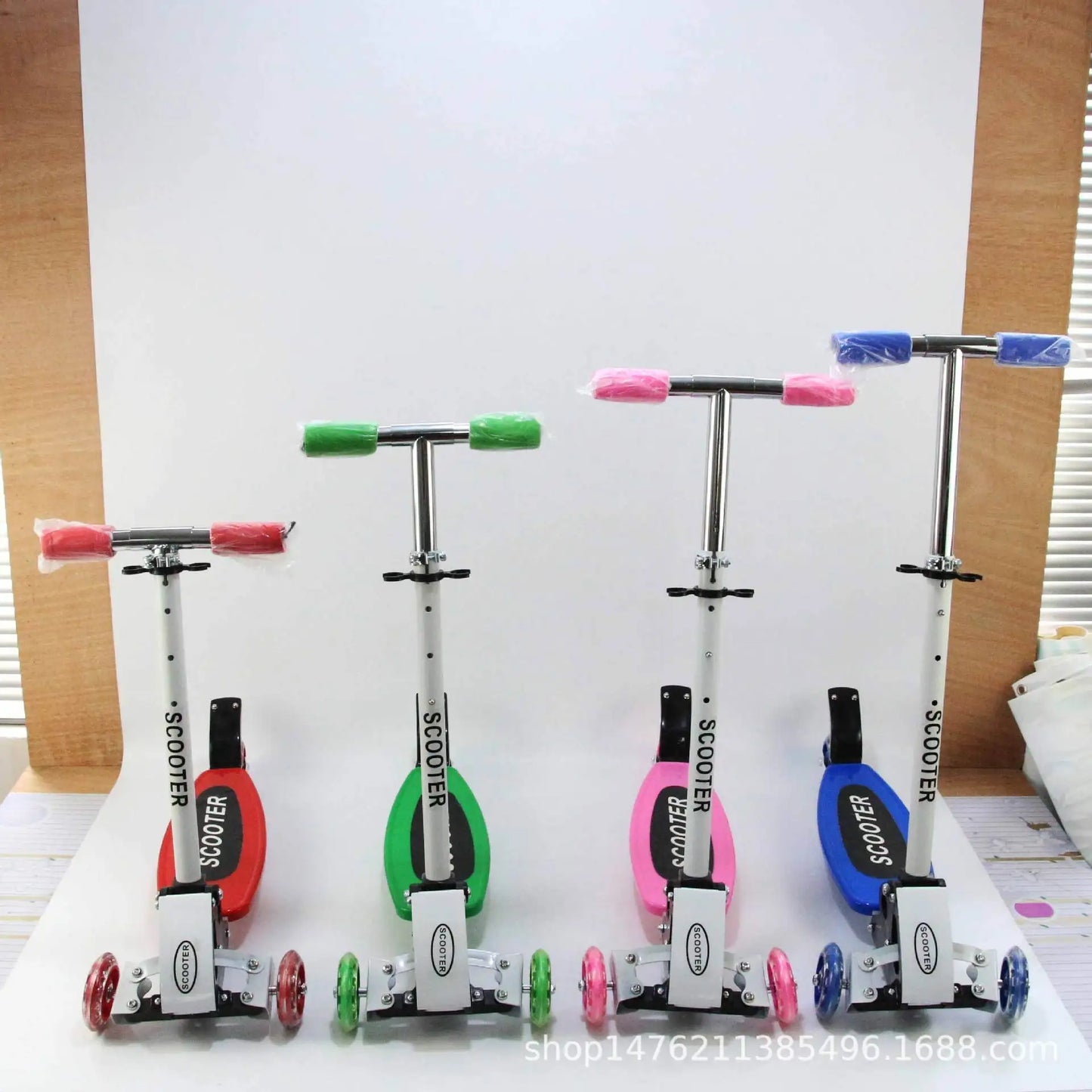 Children's Scooters Are Conducive To The Growth Of Children's Four-wheel Scooters