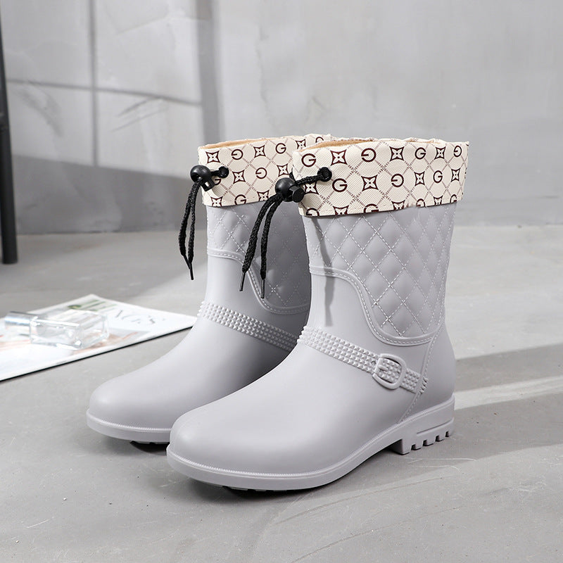 Rain Boots Women's Fashion Style Outer Wear Mid-tube Water Shoes